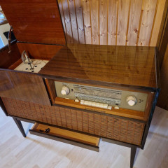 Musiktruhe aus Anfang 1950 - Erbstück