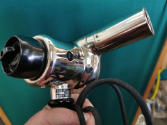 Dachbodenfund. Fön aus den 50ger Jahren etwa